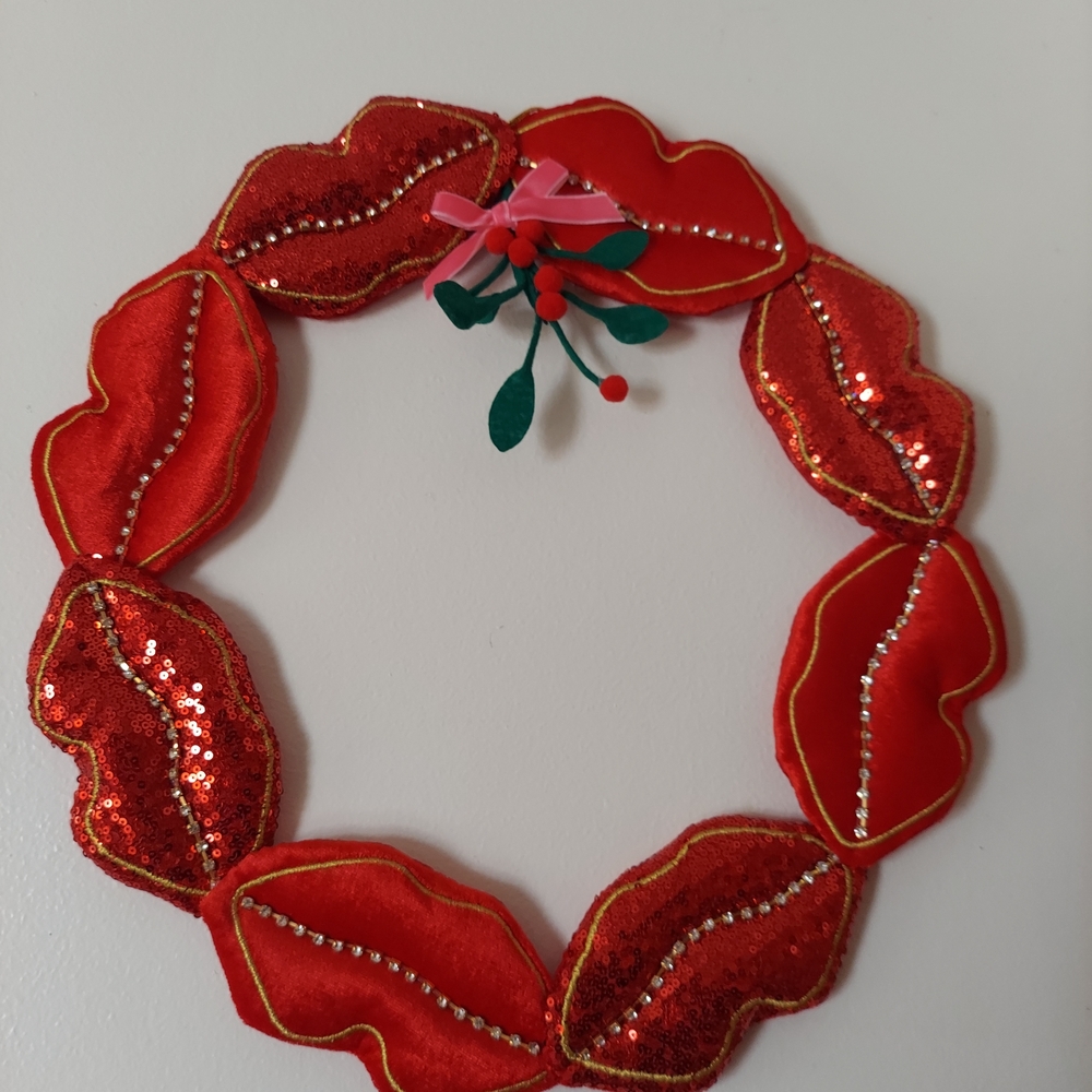 Anthropologie Red Merry Kissmas Wreath